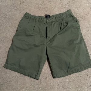Men’s Green Arizona Brand Shorts - 36